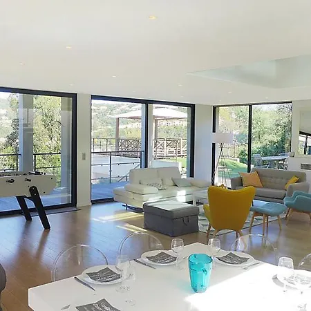 Cavalaire-sur-mer Sleeps 8 Pool Wifi * Cavalaire-sur-Mer