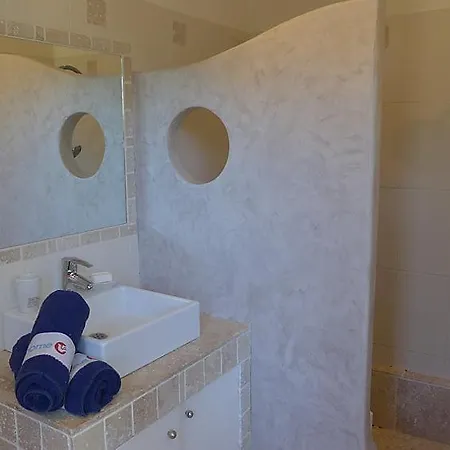 Cavalaire-sur-mer Sleeps 8 Pool Wifi كافالير سور مير