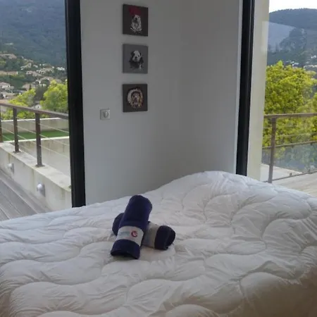 Cavalaire-sur-mer Sleeps 8 Pool Wifi * كافالير سور مير