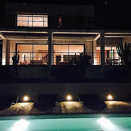 Cavalaire-sur-mer Sleeps 8 Pool Wifi *